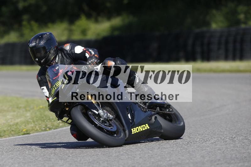/17 17.05.2025 PROMAX ADR/Gruppe rot/188-1